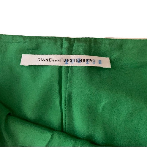 DVF Diane Von Furstenberg Reversible Beige Green Linen-Blend Mini Skirt - Picture 5 of 5